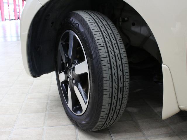 N-ONE プレミアム ワンオーナー 禁煙車 衝突軽減ブレーキ 障害物センサー 電子パーキングブレーキ シートヒーター ETC アイボリーパールツートン ステアリングリモコン オートクルーズ 純正アルミホイール(19枚目)