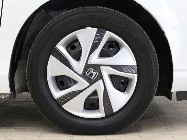 フリード+ハイブリッド ハイブリッドG ワンオーナー 禁煙車 衝突軽減ブレーキ 両側電動スライドドア 前後ドライブレコーダー 8インチ純正ナビ DVD再生 CD フルセグTV Bluetooth リアカメラ ETC シートヒーター(26枚目)