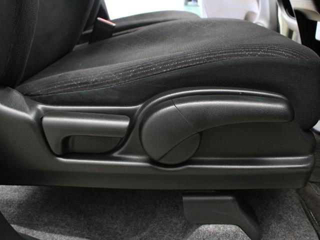 N-ONE プレミアム・Lパッケージ 1オーナー メモリーナビ ETC 車高調 スマートキー フルオートエアコン HID オートライト サイドエアバッグ ETC 16インチAW ベンチシート 運転席ハイトアジャスター フォグライト(35枚目)
