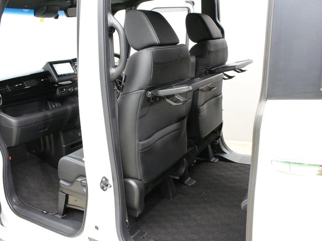 HONDA N-BOX CUSTOM L TURBO