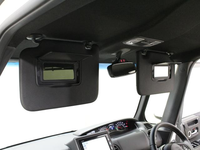 HONDA N-BOX CUSTOM L TURBO