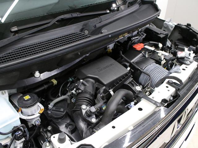 HONDA N-BOX CUSTOM L TURBO