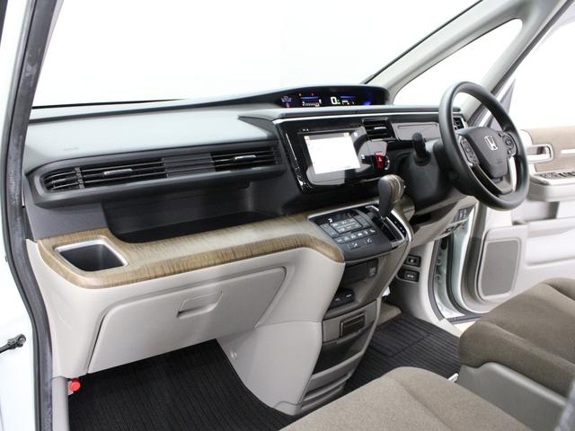 ステップワゴン Ｇ・ＥＸ　ワンオーナー　禁煙車　衝突軽減ブレーキ　８人乗り　純正メモリーナビ　トリプルゾーンエアコン　サイドエアバッグ　リアカメラ　シートヒーター　純正１６インチＡＷ　地デジ　ＤＶＤ　ハンドルリモコン　ＥＴＣ（34枚目）