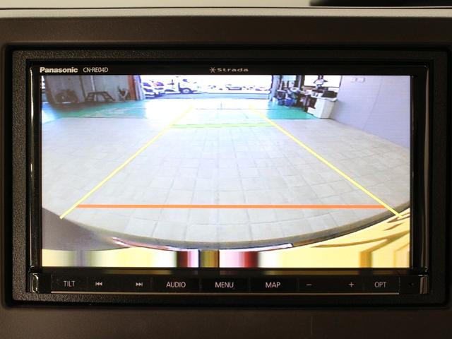 リアカメラが付いています！　駐車時や後退時に視界確保のサポートをしてくれるので安心できますね。　人気装備です♪