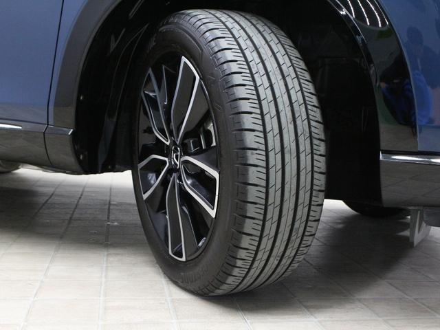 ヴェゼル ｅ：ＨＥＶＺ　弊社デモカー　プレミアムオーディオ　純正９インチコネクト対応ナビ　マルチビューカメラ　サイドカーテンエアバッグ　Ｂｌｕｅｔｏｏｔｈ　ワイヤレス充電器　パワーテールゲート　運転席助手席シートヒーター（13枚目）