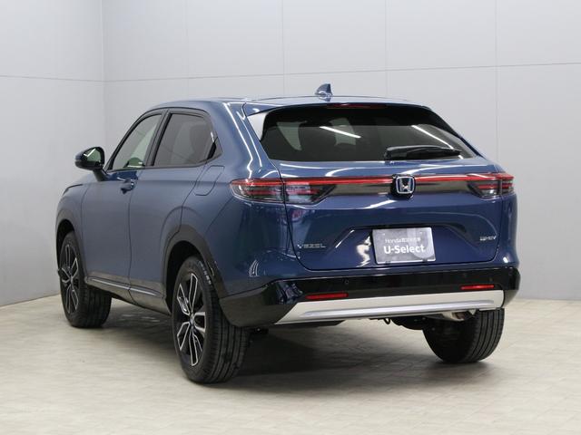 ヴェゼル ｅ：ＨＥＶＺ　弊社デモカー　プレミアムオーディオ　純正９インチコネクト対応ナビ　マルチビューカメラ　サイドカーテンエアバッグ　Ｂｌｕｅｔｏｏｔｈ　ワイヤレス充電器　パワーテールゲート　運転席助手席シートヒーター（21枚目）