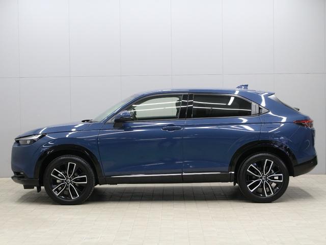 ヴェゼル ｅ：ＨＥＶＺ　弊社デモカー　プレミアムオーディオ　純正９インチコネクト対応ナビ　マルチビューカメラ　サイドカーテンエアバッグ　Ｂｌｕｅｔｏｏｔｈ　ワイヤレス充電器　パワーテールゲート　運転席助手席シートヒーター（22枚目）