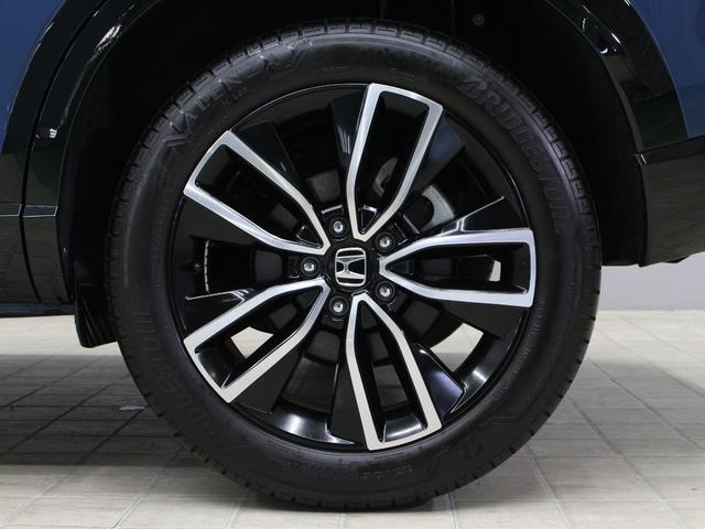 ヴェゼル ｅ：ＨＥＶＺ　弊社デモカー　プレミアムオーディオ　純正９インチコネクト対応ナビ　マルチビューカメラ　サイドカーテンエアバッグ　Ｂｌｕｅｔｏｏｔｈ　ワイヤレス充電器　パワーテールゲート　運転席助手席シートヒーター（23枚目）