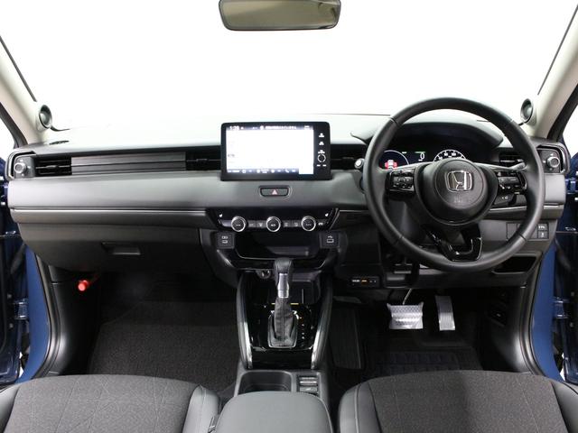 ヴェゼル ｅ：ＨＥＶＺ　弊社デモカー　プレミアムオーディオ　純正９インチコネクト対応ナビ　マルチビューカメラ　サイドカーテンエアバッグ　Ｂｌｕｅｔｏｏｔｈ　ワイヤレス充電器　パワーテールゲート　運転席助手席シートヒーター（26枚目）