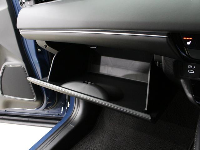 ヴェゼル ｅ：ＨＥＶＺ　弊社デモカー　プレミアムオーディオ　純正９インチコネクト対応ナビ　マルチビューカメラ　サイドカーテンエアバッグ　Ｂｌｕｅｔｏｏｔｈ　ワイヤレス充電器　パワーテールゲート　運転席助手席シートヒーター（54枚目）