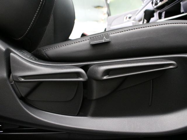 ヴェゼル ｅ：ＨＥＶＺ　ワンオーナー　９インチコネクトナビ　電子制御パーキングブレーキ　シートヒーター　デュアルエアコン　サイドカーテンエアバッグ　Ｂｌｕｅｔｏｏｔｈ　ワイヤレス充電器　ハンズフリーアクセスパワーテールゲート（11枚目）