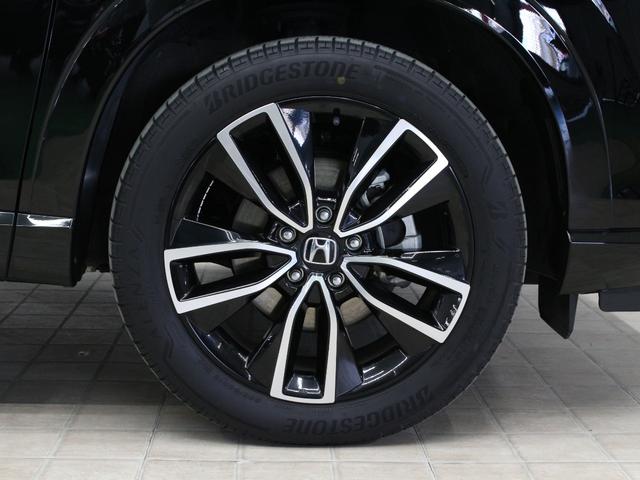 ヴェゼル ｅ：ＨＥＶＺ　ワンオーナー　９インチコネクトナビ　電子制御パーキングブレーキ　シートヒーター　デュアルエアコン　サイドカーテンエアバッグ　Ｂｌｕｅｔｏｏｔｈ　ワイヤレス充電器　ハンズフリーアクセスパワーテールゲート（18枚目）