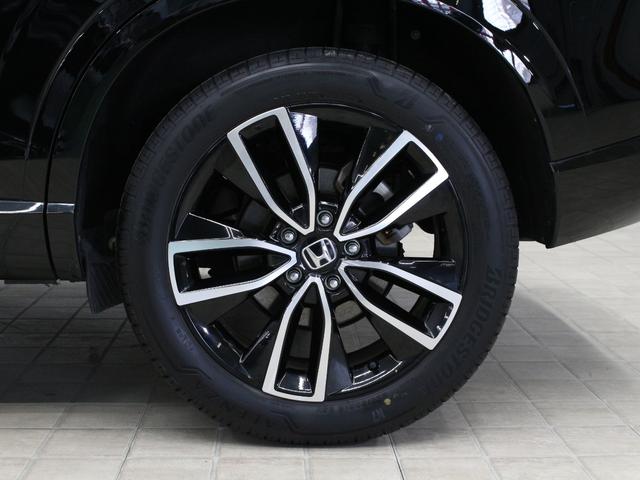 ヴェゼル ｅ：ＨＥＶＺ　ワンオーナー　９インチコネクトナビ　電子制御パーキングブレーキ　シートヒーター　デュアルエアコン　サイドカーテンエアバッグ　Ｂｌｕｅｔｏｏｔｈ　ワイヤレス充電器　ハンズフリーアクセスパワーテールゲート（24枚目）