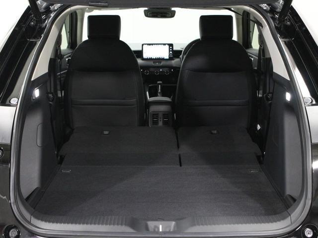 ヴェゼル ｅ：ＨＥＶＺ　ワンオーナー　９インチコネクトナビ　電子制御パーキングブレーキ　シートヒーター　デュアルエアコン　サイドカーテンエアバッグ　Ｂｌｕｅｔｏｏｔｈ　ワイヤレス充電器　ハンズフリーアクセスパワーテールゲート（35枚目）