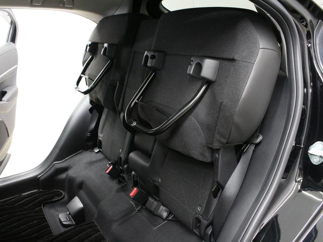 ヴェゼル ｅ：ＨＥＶＺ　ワンオーナー　９インチコネクトナビ　電子制御パーキングブレーキ　シートヒーター　デュアルエアコン　サイドカーテンエアバッグ　Ｂｌｕｅｔｏｏｔｈ　ワイヤレス充電器　ハンズフリーアクセスパワーテールゲート（66枚目）