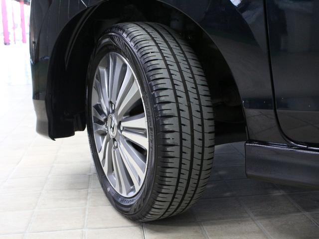 ライフ ディーバスマートスタイル　純正メモリーナビ　スマートキー　純正１５インチＡＷ　フルオートエアコン　運転席ハイトアジャスター　ディスチャージヘッドライト　フォグライト　ベンチシート　リアカメラ（7枚目）