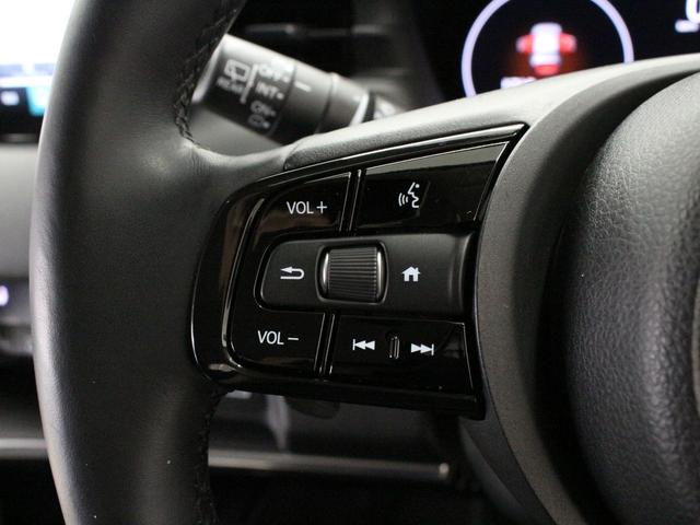 ヴェゼル e:HEVZ ワンオーナー ホンダコネクトナビ マルチビューカメラ パドルシフト ハンズフリーアクセスパワーテールゲート プレミアムオーディオ Bluetooth 地デジ ブラインドスポットインフォメーション(19枚目)
