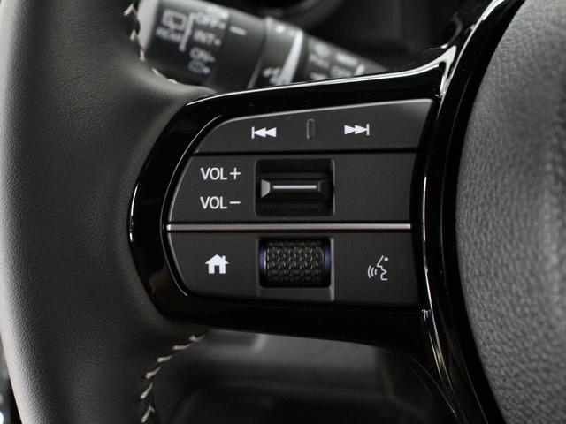 Ｎ－ＢＯＸカスタム コーディネートスタイル　弊社デモカー　禁煙車　衝突軽減ブレーキ　両側電動スライドドア　純正ディスプレイオーディオ　サイドカーテンエアバッグ　リアカメラ　シートヒーター　ホンダセンシング　純正１４インチＡＷ　ツートン（7枚目）