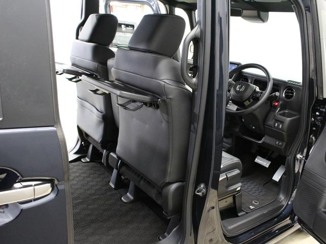 Ｎ－ＢＯＸカスタム コーディネートスタイル　弊社デモカー　禁煙車　衝突軽減ブレーキ　両側電動スライドドア　純正ディスプレイオーディオ　サイドカーテンエアバッグ　リアカメラ　シートヒーター　ホンダセンシング　純正１４インチＡＷ　ツートン（30枚目）