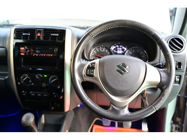 ジムニー ランドベンチャー　５ＭＴ　ワンオーナー　禁煙車　自社メンテナンス車両　シートヒーター　キーレス　電動格納ミラー　ステアリングスイッチ（3枚目）