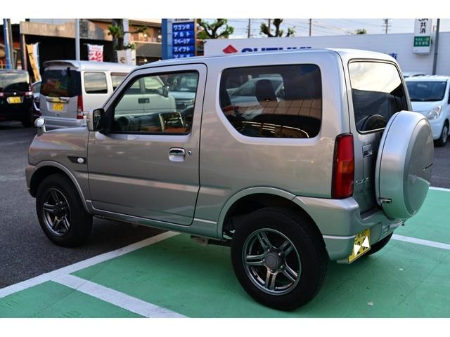 ジムニー ランドベンチャー　５ＭＴ　ワンオーナー　禁煙車　自社メンテナンス車両　シートヒーター　キーレス　電動格納ミラー　ステアリングスイッチ（9枚目）