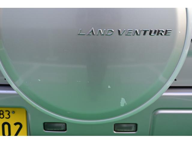ジムニー ランドベンチャー　５ＭＴ　ワンオーナー　禁煙車　自社メンテナンス車両　シートヒーター　キーレス　電動格納ミラー　ステアリングスイッチ（19枚目）