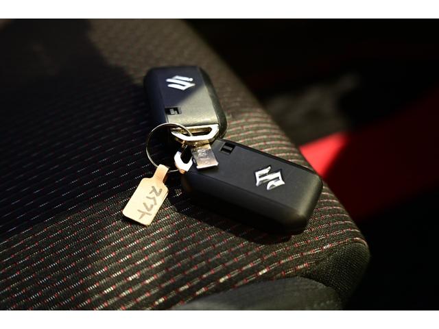 スイフトスポーツ ベースグレード 6MT メーカー保証 新品タイヤ 新品ナビ 新品ETC 新品バックカメラ 新品フロアマット アップルカープレイ アンドロイドオート 衝突被害軽減ブレーキ 横滑り防止システム 追従式クルーズコントロール(47枚目)