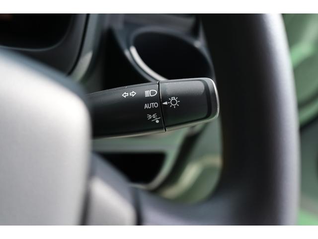 キャリイトラック KCエアコン・パワステ 新色 届出済未使用車 メーカー保証 マット バイザー コーナーセンサー 4AT アイドリングストップ エアコン パワステ パワーウインドウ キーレス 衝突被害軽減ブレーキ 横滑り防止システム(19枚目)