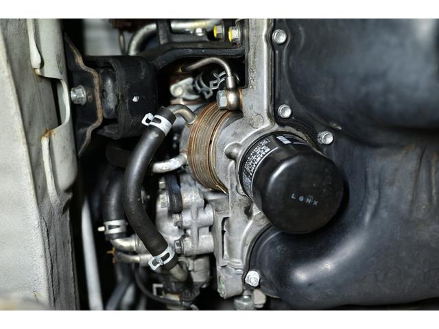 令和６年６月ウォーターポンプ、ターボ、オイルクーラー、タペットカバー、ベルトを交換しております。