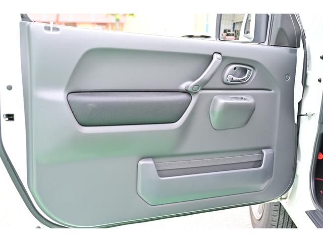 傷の付きやすいドア内側も綺麗です