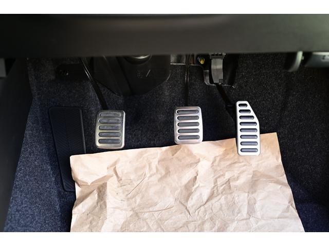 スイフトスポーツ ZC33S ファイナルエディション 6MT 全周囲カメラ 登録済み未使用車 メーカー保証 カープレイ Bluetooth 8インチナビ ETC ドラレコ コーティング 衝突被害軽減ブレーキ 追従式クルーズコントロール(36枚目)