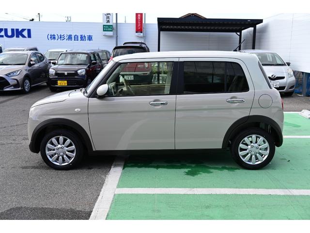 アルトラパン Ｘ　届出済未使用　メーカー保証　純正ディスプレイオーディオ装着車　２トーンカラー　フロアマット付き　アップルカープレイ　アンドロイドオート　シートヒーター　衝突被害軽減ブレーキ　障害物センサー　５型（10枚目）