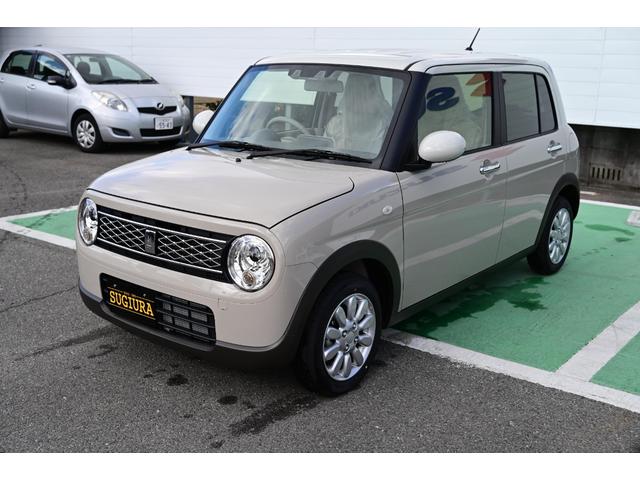 アルトラパン Ｘ　届出済未使用　メーカー保証　純正ディスプレイオーディオ装着車　２トーンカラー　フロアマット付き　アップルカープレイ　アンドロイドオート　シートヒーター　衝突被害軽減ブレーキ　障害物センサー　５型（11枚目）