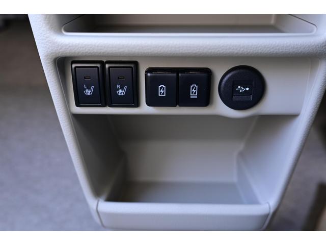 アルトラパン Ｘ　届出済未使用　メーカー保証　純正ディスプレイオーディオ装着車　２トーンカラー　フロアマット付き　アップルカープレイ　アンドロイドオート　シートヒーター　衝突被害軽減ブレーキ　障害物センサー　５型（31枚目）