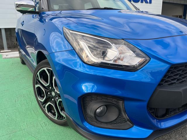 スイフトスポーツ ベースグレード ベースグレード 6速マニュアル パーキングアシスト 全方位カメラパッケージ装着車 純正ナビ ビルトインETC タイヤ新品 バッテリー新品(3枚目)