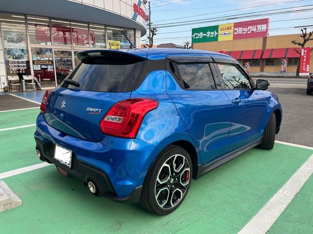 スイフトスポーツ ベースグレード ベースグレード 6速マニュアル パーキングアシスト 全方位カメラパッケージ装着車 純正ナビ ビルトインETC タイヤ新品 バッテリー新品(5枚目)