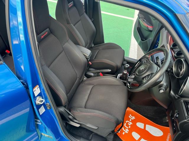 スイフトスポーツ ベースグレード ベースグレード 6速マニュアル パーキングアシスト 全方位カメラパッケージ装着車 純正ナビ ビルトインETC タイヤ新品 バッテリー新品(14枚目)