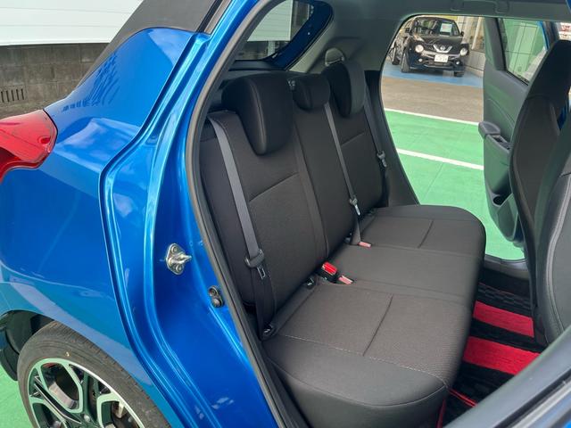 スイフトスポーツ ベースグレード ベースグレード 6速マニュアル パーキングアシスト 全方位カメラパッケージ装着車 純正ナビ ビルトインETC タイヤ新品 バッテリー新品(15枚目)