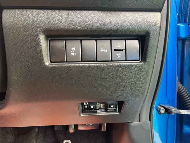 スイフトスポーツ ベースグレード ベースグレード 6速マニュアル パーキングアシスト 全方位カメラパッケージ装着車 純正ナビ ビルトインETC タイヤ新品 バッテリー新品(17枚目)