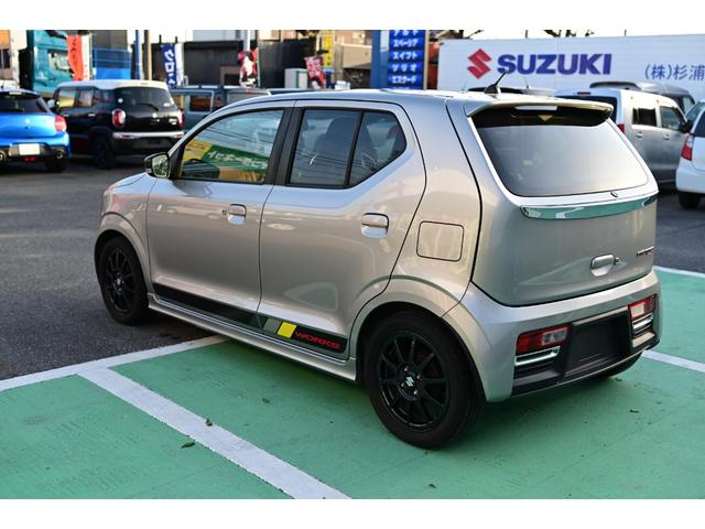 アルトワークス ベースグレード　４ＷＤ　５ＭＴ　レカロシート　ターボ　ローダウン　ダウンサス　ＫＹＢショック　純正ＡＷ　新品タイヤ　革巻きステアリング　フォグランプ　ＨＩＤヘッドライト　オートエアコン　スマートキー　スタッドレス付き（9枚目）
