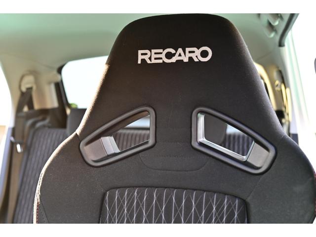 アルトワークス ベースグレード　４ＷＤ　５ＭＴ　レカロシート　ターボ　ローダウン　ダウンサス　ＫＹＢショック　純正ＡＷ　新品タイヤ　革巻きステアリング　フォグランプ　ＨＩＤヘッドライト　オートエアコン　スマートキー　スタッドレス付き（43枚目）