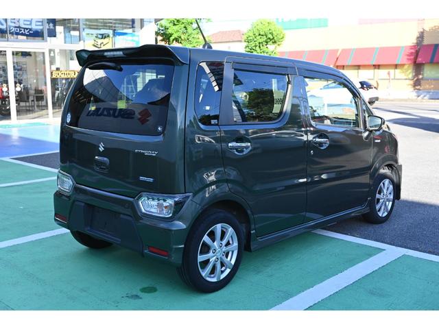 ハイブリッドＸ　全方位カメラ装着車　パナソニック製８インチナビ　Ｂｌｕｅｔｏｏｔｈ　リヤコーナーセンサー　シートヒーター　スマートキー　ＬＥＤオートライト　衝突被害軽減ブレーキ　スズキセーフティサポート（画像8）