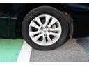 純正アルミ、ガリ傷無く綺麗です！タイヤ４本当社指定新品タイヤに交換してお渡し！