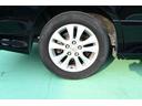 純正アルミ、ガリ傷無く綺麗です！タイヤ４本当社指定新品タイヤに交換してお渡し！