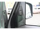 スピーカー、ツイーター共にカロッツェリアに変っています。音楽をよく聞く方には嬉しいカスタムです