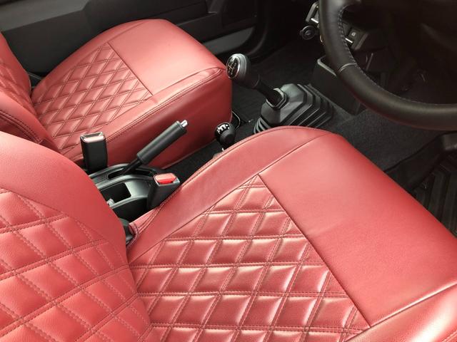 ジムニー ＸＣ　当社デモカー／４ＷＤ／５速マニュアル／３インチリフトアップ／オリジナルマフラー／オリジナルオバフェン／オリジナルツートンカラー／オリジナルシートカバー／スマートキー／ナビ／地デジＴＶ／バックカメラ（19枚目）