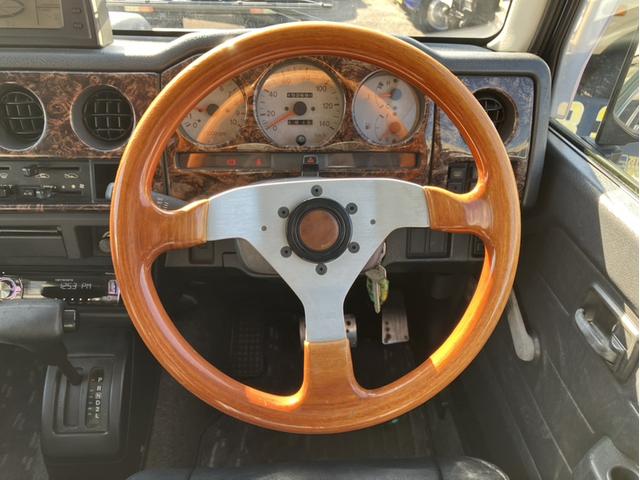 ジムニー ランドベンチャー 4WD/ターボ車/オートマ/ウッドハンドル(11枚目)