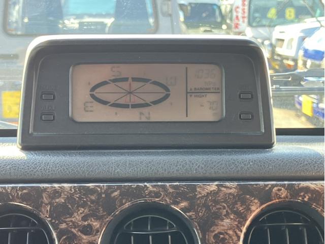 ジムニー ランドベンチャー 4WD/ターボ車/オートマ/ウッドハンドル(16枚目)