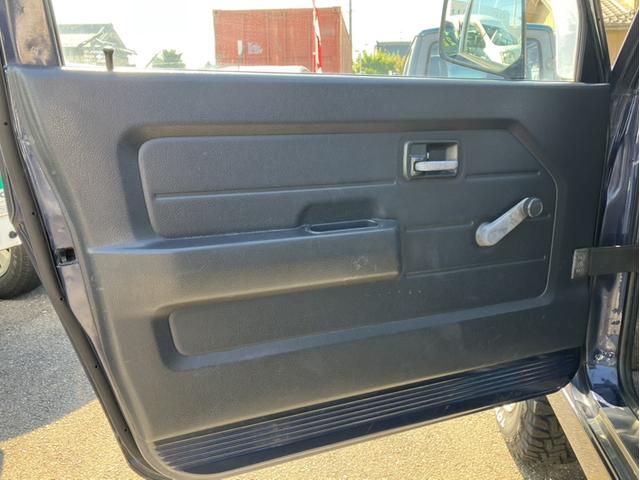 ジムニー ランドベンチャー 4WD/ターボ車/オートマ/ウッドハンドル(18枚目)