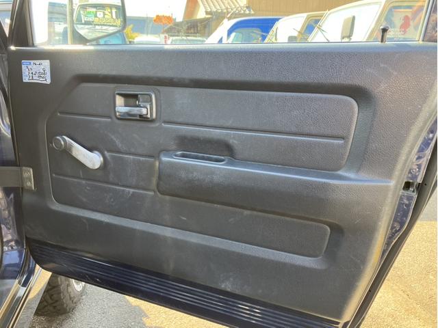 ジムニー ランドベンチャー 4WD/ターボ車/オートマ/ウッドハンドル(19枚目)